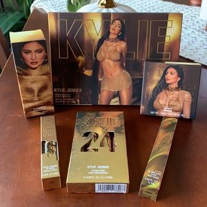 Kylie Jenner Kylie Cosmetics Birthday Bundle! 🥳